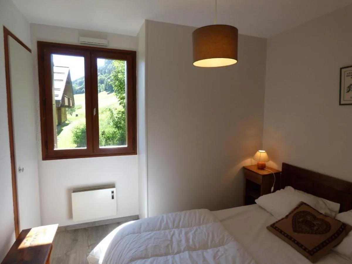 2 Pieces + Coin Nuit, Panoramique Pistes, 4/6 Pers., Vieux Village Chinaillon - Fr-1-458-108 Ле-Гран-Борнан 0*,  Франция